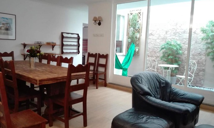 Evora House | Budget-Friendly Guesthouse Alentejo with Family Amenities