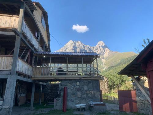 Bagvdanari House | Pet-Friendly Guesthouse Aprasidze with Ocean Views