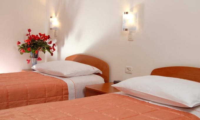 Sinja Gorica House | Guesthouse Bajc: Family-Friendly Retreat with Breakfast
