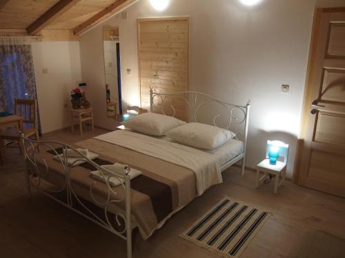 Karojba House | Exceptional Stay at Guesthouse Casetta Verde for Families