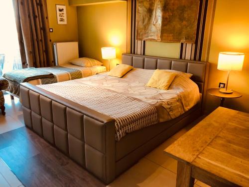 Paal Bed & Breakfast | Explore Guesthouse De Witte Merel with Oceanfront Views