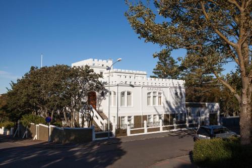 Downtown House | Discover Guesthouse Galtafell: Child-Friendly Retreat