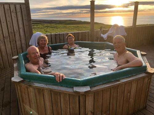 Reykjarholl Bed & Breakfast | Guesthouse Gimbur: Top-Rated Stay with Pool & Hot Tub