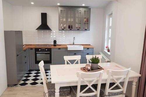Karlovo House | Discover Guesthouse Maria: A 4-Star Retreat with Spa & Pets