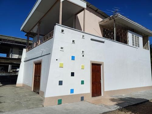 Paramaribo Apartment | Budget-Friendly Stay at Guesthouse Masusa - 7/10 Review Score