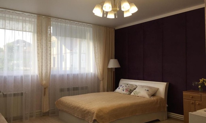 Boguchar House | Top-Rated Guesthouse on Zvezdnaya 15 for Your Getaway