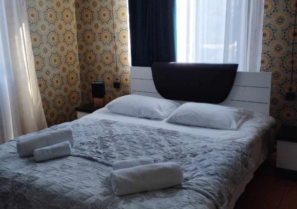 Oni House | Budget-Friendly Stay at GuestHouse Oni-Li for Families