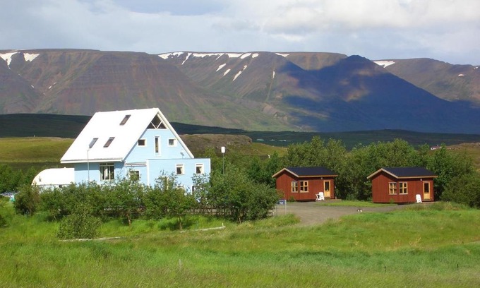 Akureyri House | Guesthouse Pétursborg: Rated 9/10 with Hot Tub & Breakfast