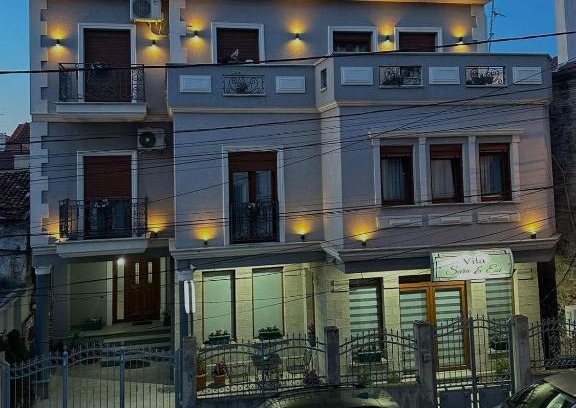 Korce Bed & Breakfast | Exceptional Stay at Guesthouse Sara & Esi - Rated 9.8/10