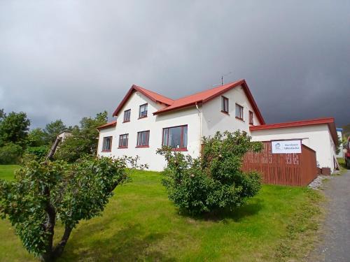 Talknafjordur Bed & Breakfast | Welcoming Guesthouse Tálknafjörður - Pet & Child Friendly