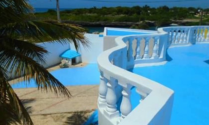 La Romana House | Top-Rated Guesthouse Villa la Isla with Spa & Restaurant