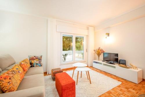 Lumiar Apartment | Cozy Getaway at GuestReady in Lumiar - Family Friendly Stay