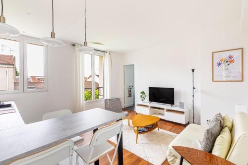 Vanves Apartment | GuestReady - Minimalist Comfort in Child-Friendly Vanves