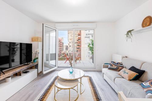 Asnieres-sur-Seine Apartment | Delightful GuestReady Stay Perfect for Family Adventures
