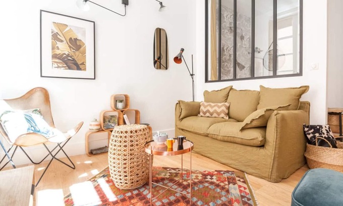 Old Lyon Apartment | Discover the Bohemian Chic Studio in Vieux Lyon