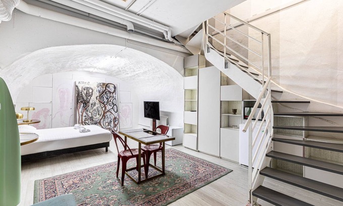 Quartier de la Roquette Apartment | Discover GuestReady - Elegant Retreat in Vibrant Bastille