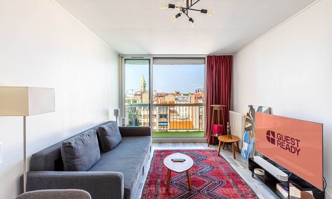 Les Puces de Saint-Ouen Apartment | Discover GuestReady: Cozy Apt in Antique District