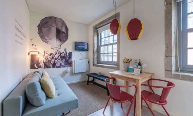 Sao Nicolau Apartment | Discover GuestReady - Genuine Oporto Apts with Breakfast