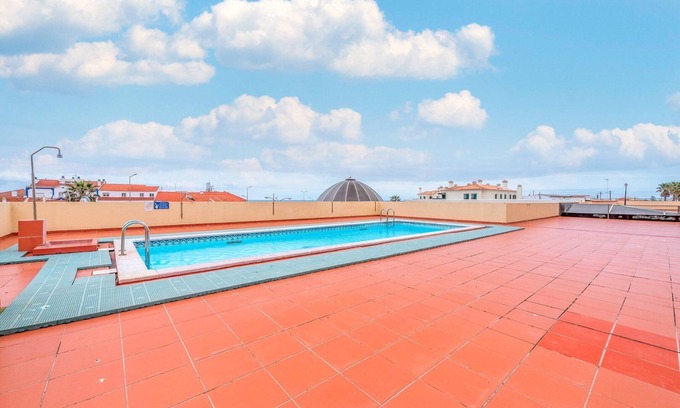 Ericeira Apartment | Beachfront Getaway at GuestReady - Holliday House Ericeira