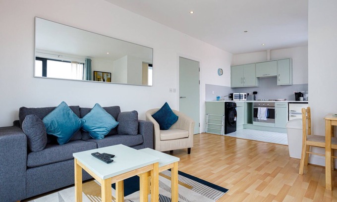 Liverpool Apartment | Comfortable GuestReady Apartment Steps from City Centre