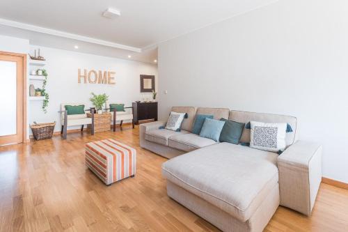 Leca da Palmeira Apartment | Family-Friendly Getaway at GuestReady - My Home in Leça
