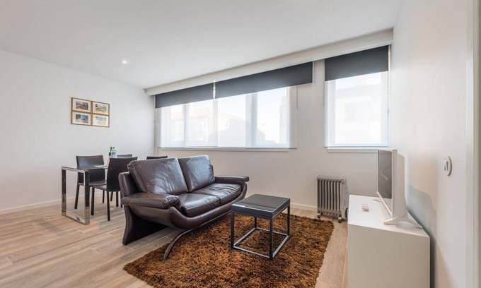 Leixões Apartment | Beachside Retreat: GuestReady Near Matosinhos Beach