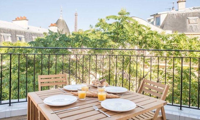 Passy Apartment | Experience GuestReady: Eiffel Tower Views in 16th Arr.