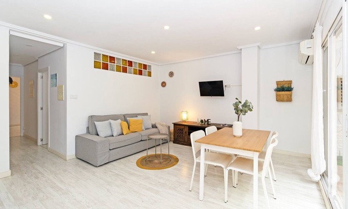 El Botanic Apartment | GuestReady - Spacious flat in Valencia Centre