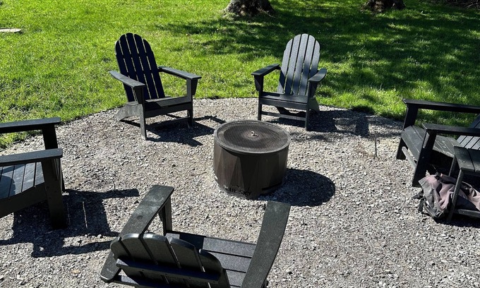 Ellicottville House | Ideally Located, Pet Friendly Hotel with EV Charger & AC