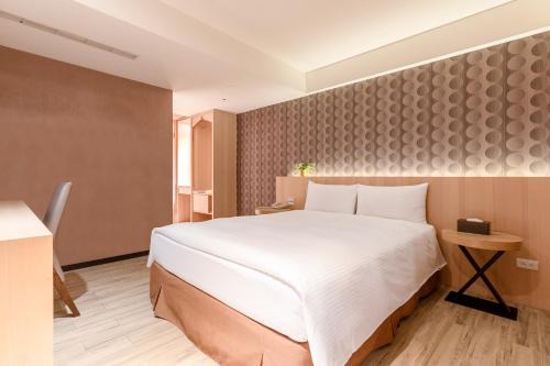 Songshan Hotel | Budget-Friendly Guide Hotel Taipei Fuxing North Awaits You