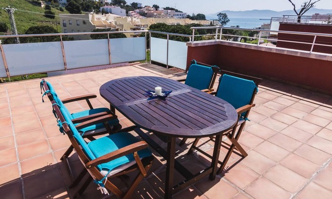Llanca Apartment | Cozy Apartment Llançà with Spa and Kitchen for 5 Guests