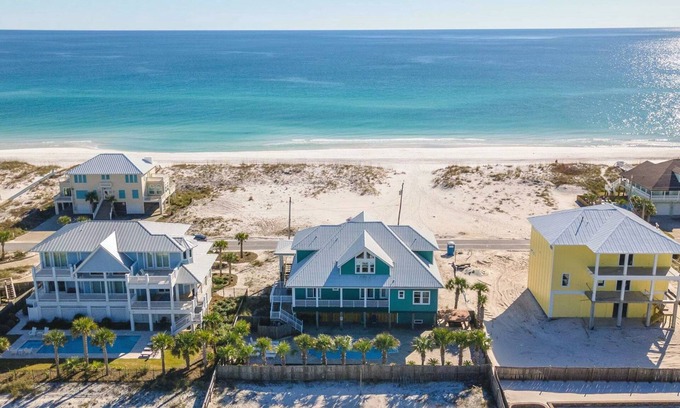 Villa Segunda House | Oceanfront Family Retreat with Private Pool & Ocean Views