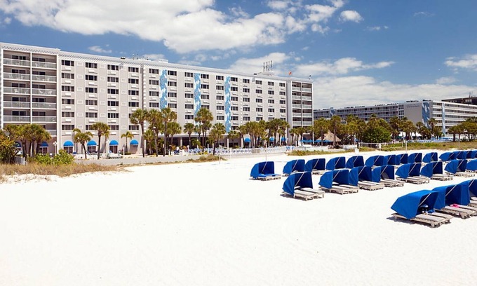St. Pete Beach Condo | Gulf Front 2 Bedroom Condo, St. Petes 4497482