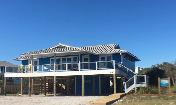 St. George Island House | Oceanfront Haven: 3 Bedroom Suites & Heated Pool