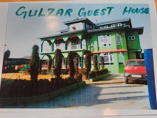 Srinagar Apartment | Cozy Gulzar Guest House with Kitchen & Pet-Friendly Amenities
