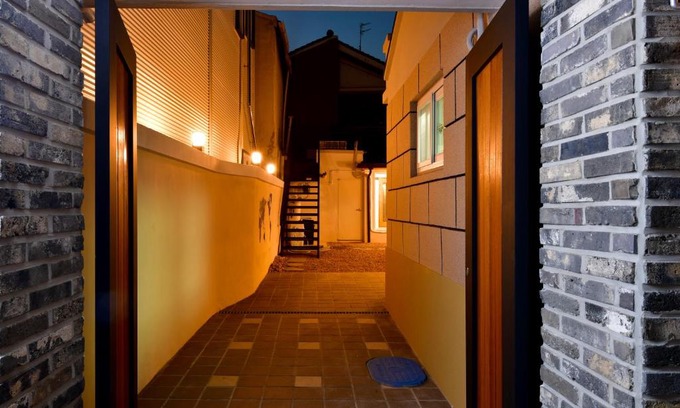Seongnae-dong House | Guma Modern HanokStay