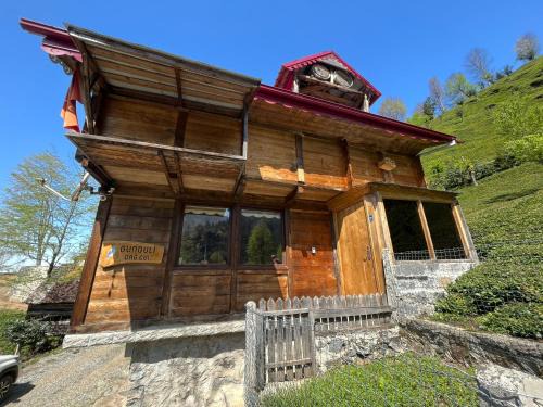 Ayder Ski Chalet | Gunguli Dağ Evi: Family-Friendly Retreat with Top Reviews