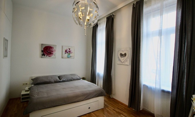 Dobling Apartment | Modern Gunold Residence 2 - Family-Friendly and Central