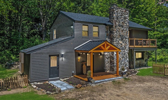 Gilford House | Gunstock Shanty-Lakes Region–Gunstock, Lake Winnipesaukee, Pavilion