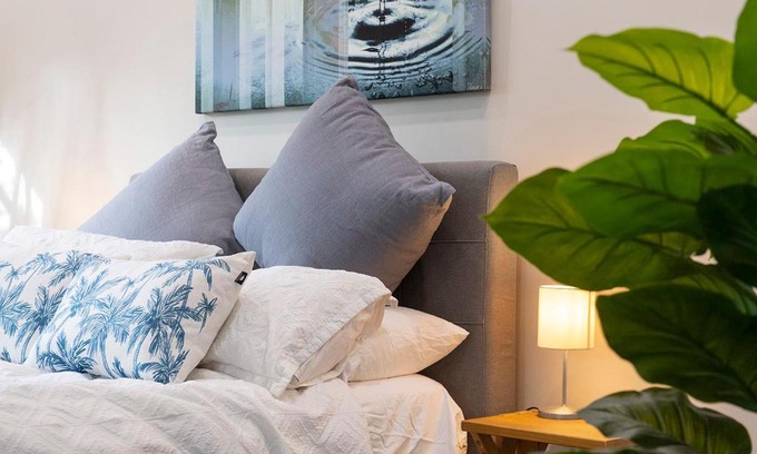 Scone Apartment | Stylish Gunsynd Studio Apartment - Perfect for Families
