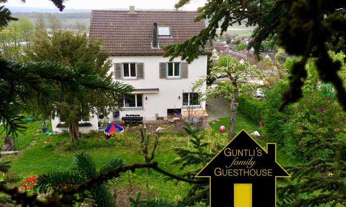 Andelfingen District House | Guntli’s Family Guesthouse: Top Floor Retreat with Pool