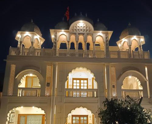 Agra House | Exceptional Gupta Vilas - Boutique Homestay for Families