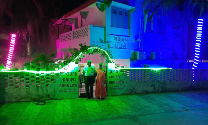 Dwarka Bed & Breakfast | Budget-Friendly Stay at Gurukrupa Bunglow with Breakfast