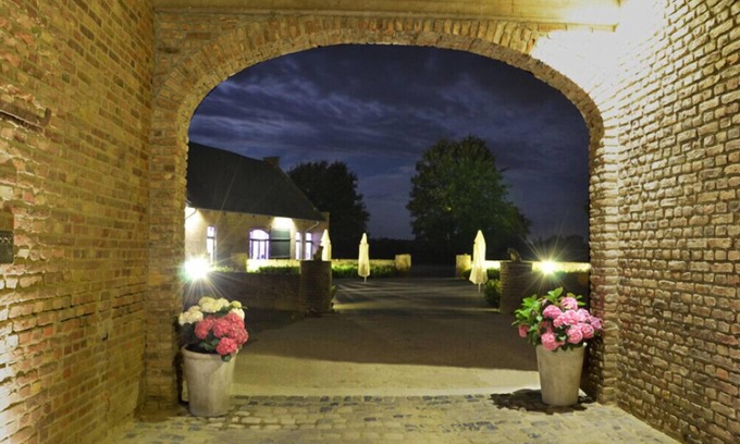 Rhein-Erft-Kreis District Hotel | Experience Gut Hohenholz: Family-Friendly Retreat with Breakfast