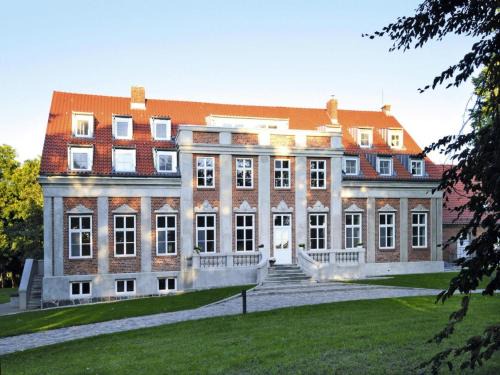 Garz/Rugen House | Family-Friendly Getaway at Gutshaus Zicker in Garz