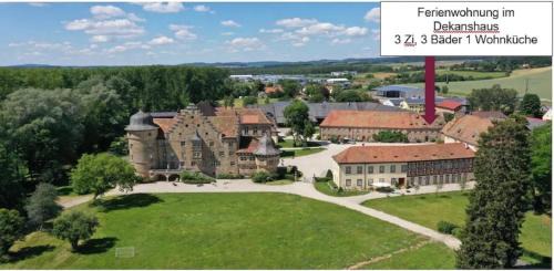 Ebern House | Explore Gutsverwaltung Schloss Eyrichshof - Child Friendly Hotel