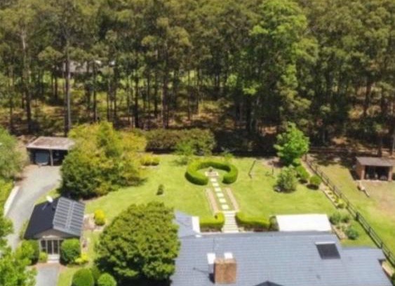 Hallidays Point Bed & Breakfast | Discover Guwala Cottage: Guest Rated 9/10 with Pool