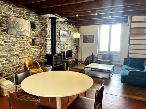 Universite - Michelet House | Family-Friendly Guynemer - A 4-Star Haven for Guests