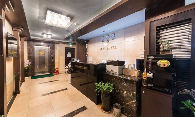 Gwangmyeong Hotel | Eco-Friendly Gwangmyeong Saint with Breakfast & Kitchen Access