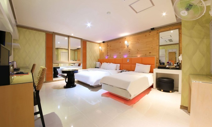 Gwangyang Hotel | Eco-Friendly Comfort at Gwangyang Hotel Ritz
